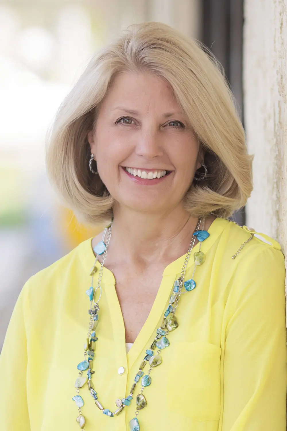 Dr Leesa Haire