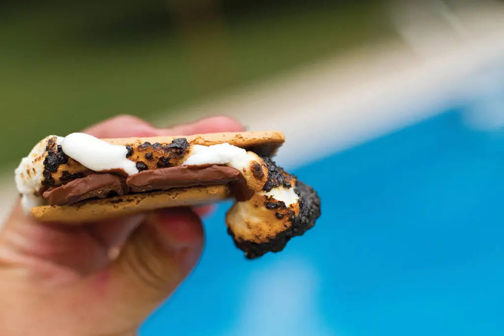 Squishing a Smore