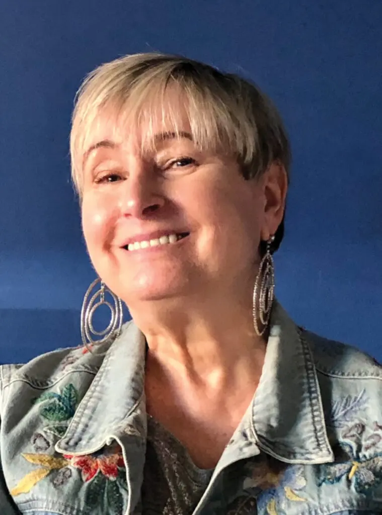 Therapist Kathlyn White
