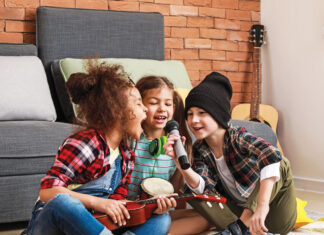 children singing