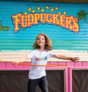 Fudpuckers play