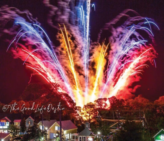 Baytowne Fireworks Colorful