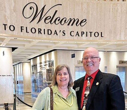 Doug and Judy Stauffer at capitol