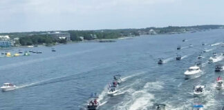 Trump Boat Parade FWB