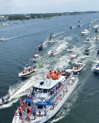 Trump Boat Parade FWB