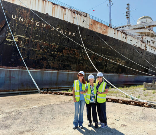 SSUS Teresa Rose and Juliana