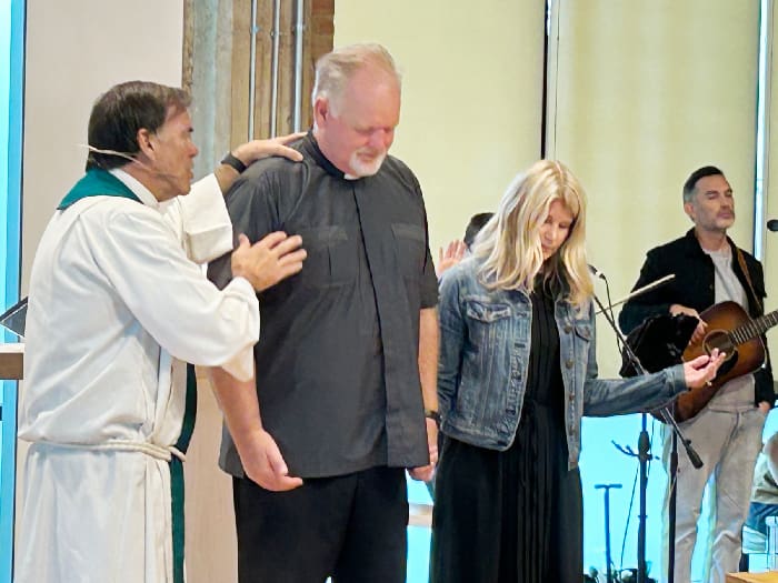 FrRob &BishopPhilip1